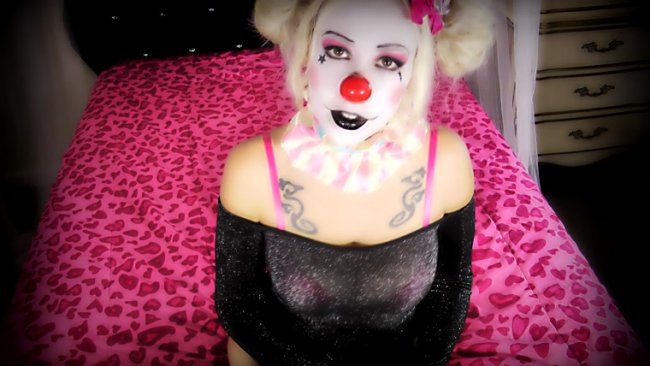Kitzi Klown - Clown Queen Findom