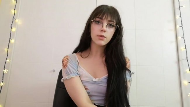 Lilli Love Doll - Your Virginity Contract