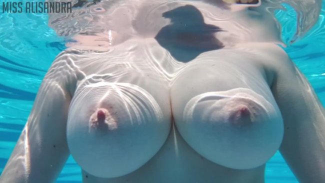 Miss Alisandra - Underwater Bouncing Tits