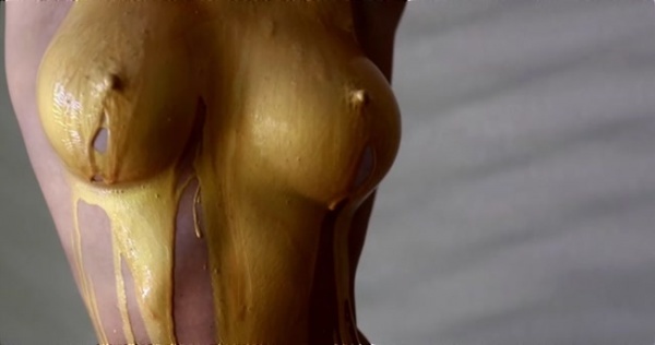 ilanosh - Have u ever seen golden boobs before