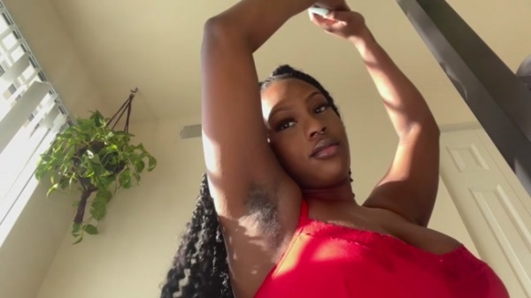 Jaaydaamariee - Wake up and smell my pits