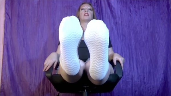 Josie Cairaway - Ankle Socks Mesmerize JOI