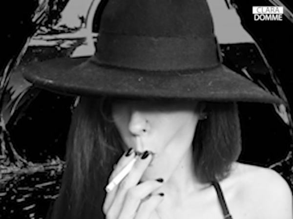 Clara Domme - Becoming my smoking addict