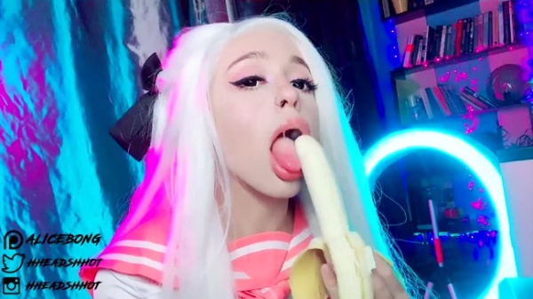 AliceBong - Sch00lgirl Learns to Do Blowjob