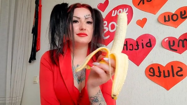Dominatrix Nika - Seisually Chews Fruit And Spits It Into Your Glass
