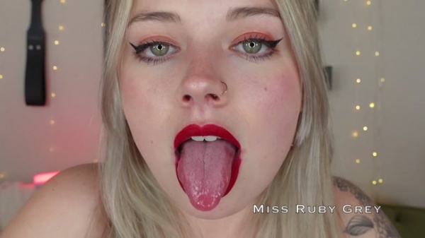 Miss Ruby Grey - Edging - Cumming