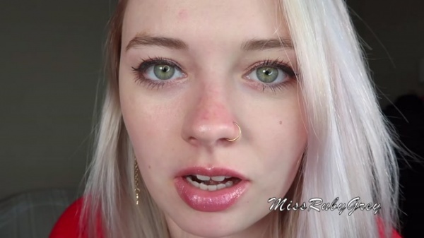 Miss Ruby Grey - Giantess Mouth Tease