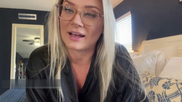 Lauran Vickers - You're Not a Man You're a Sissy Slave