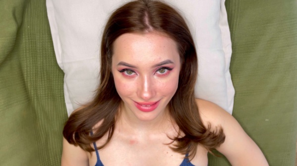 Babyheavanian - Pink Makeup face fetish video