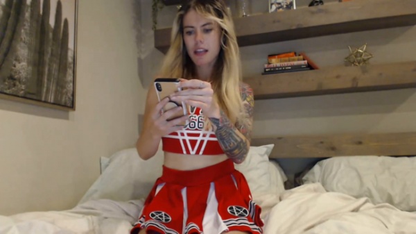 MissIvyDoll - Live Cheerleader Tease