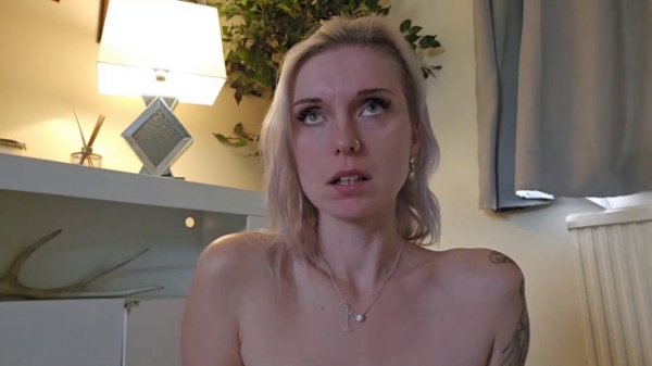 Lexi Snow - Step-Sis Takes Your Virginity