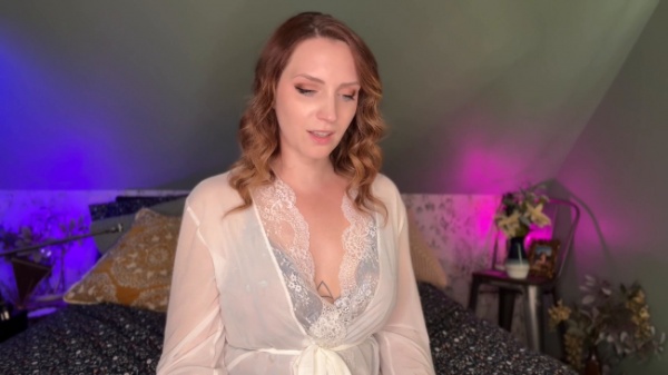 SneezeGoddess - Jerk Off Video Review Ends In SPH