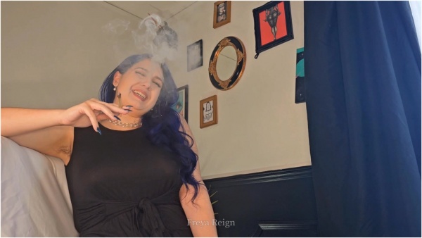 Freya Reign - Afternoon Smoke Break and Stress Release JOI