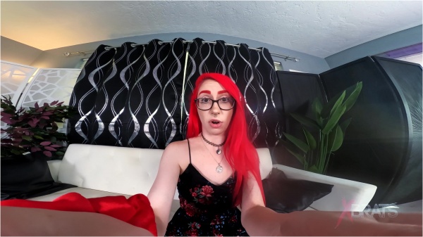 Bratty Foot Girls - Leo Babe Tiny Surprise Gone Wrong 4K