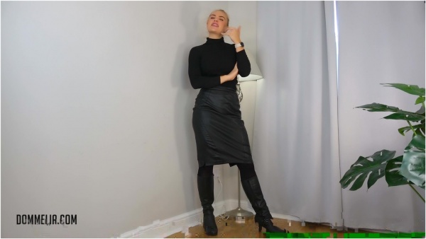 Dommelia - Paypig For Alpha Couple 3