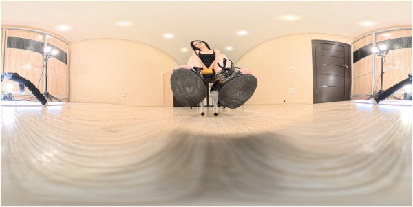 Under Giantess Soles - Anora - high heels VR 360 8K