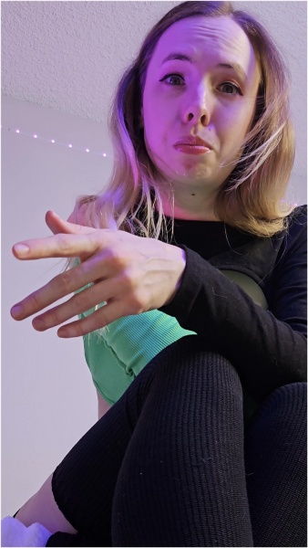 GoddessKayQueen - CEO Giantess Shrinks You Down