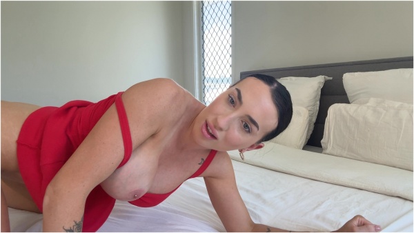 Aysha Paige - Perfect Size Cuck