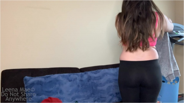Leena Mae - Farting While Doing Chores