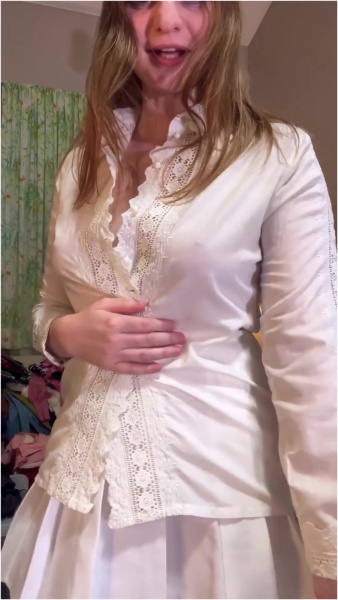 Delilah Cass - Closet Clean Out Tops Edition