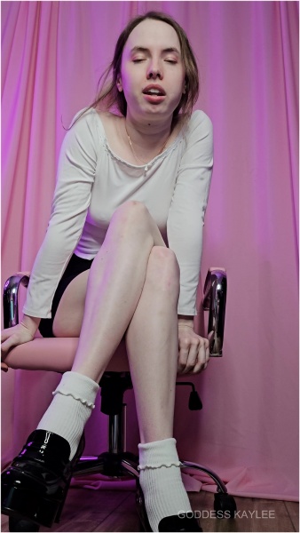 GoddessKayQueen - You Forgot About Your Date With Your Controlling GF