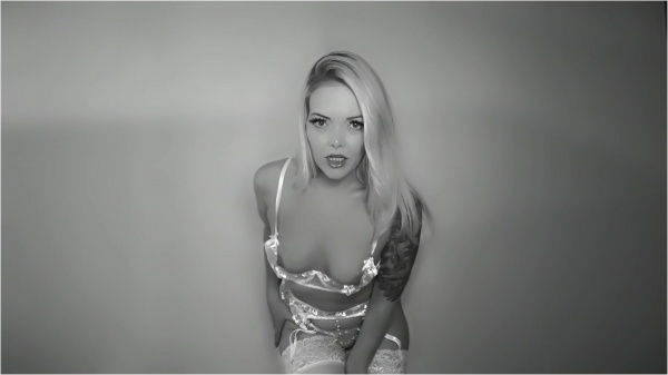 Jenna St James - The Enchantress