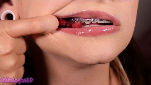 milajoyce69  - Chewing Fruit with Braces