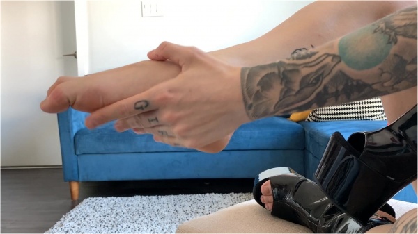 servemickey - Rubbing Your Cock With My Feet