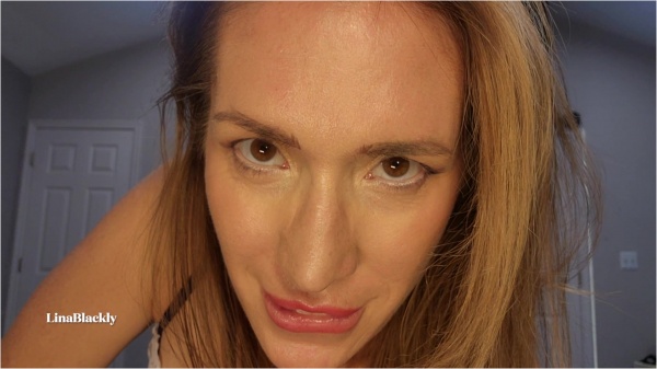 LinaBlackly - Step-Auntie Accidental Kiss Turned into Passionate Handjob
